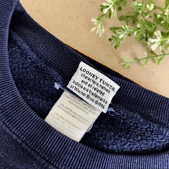 SOLD 1996 LOONEY TUNES TWEETY BIRD CREWNECK - Picture 6 of 6